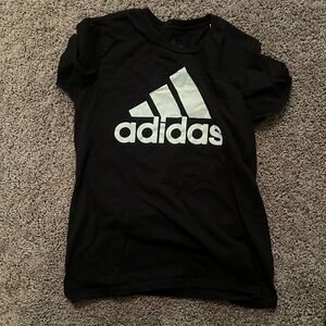 Adidas tee